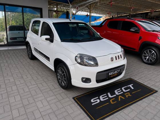 FIAT UNO 1.4 EVO SPORTING 8V FLEX 4P MANUAL FIAT UNO 1.4 EVO SPORTING 8V FLEX 4P MANUAL